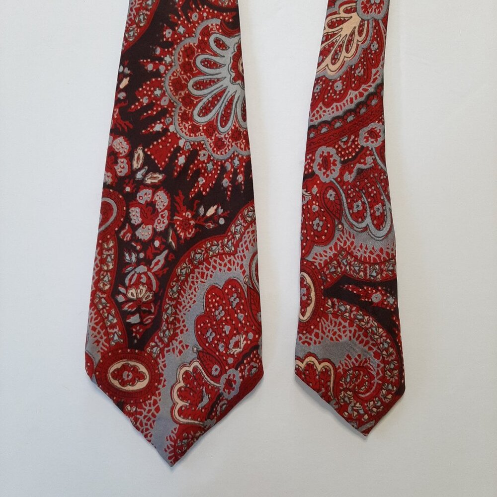 Vintage Silk Paisley Tie - Picture 3 of 8